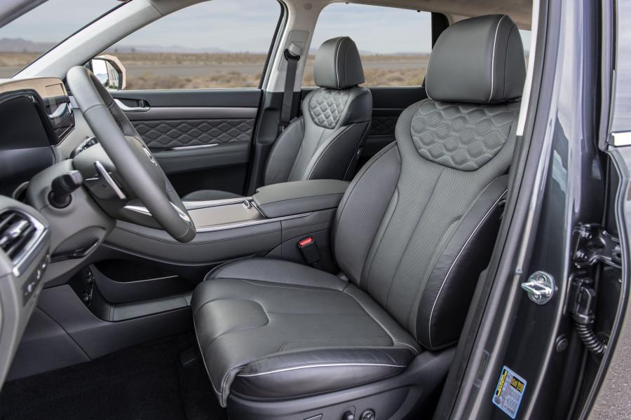 Интерьер Hyundai Palisade 2019 года  (NA) (фото 9 из 40)